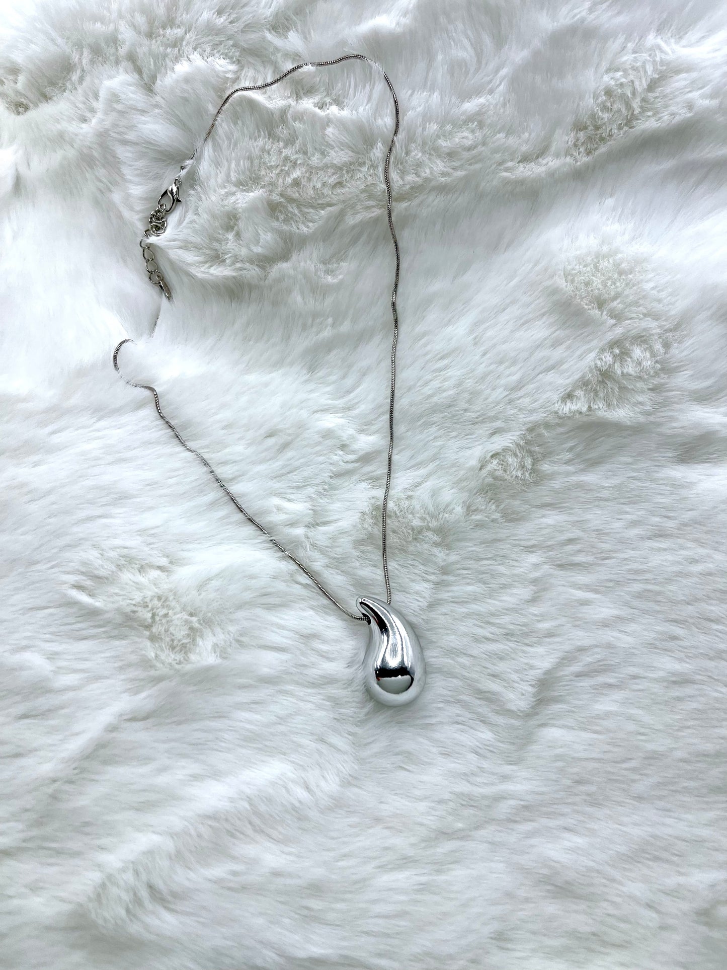 Collana goccia silver