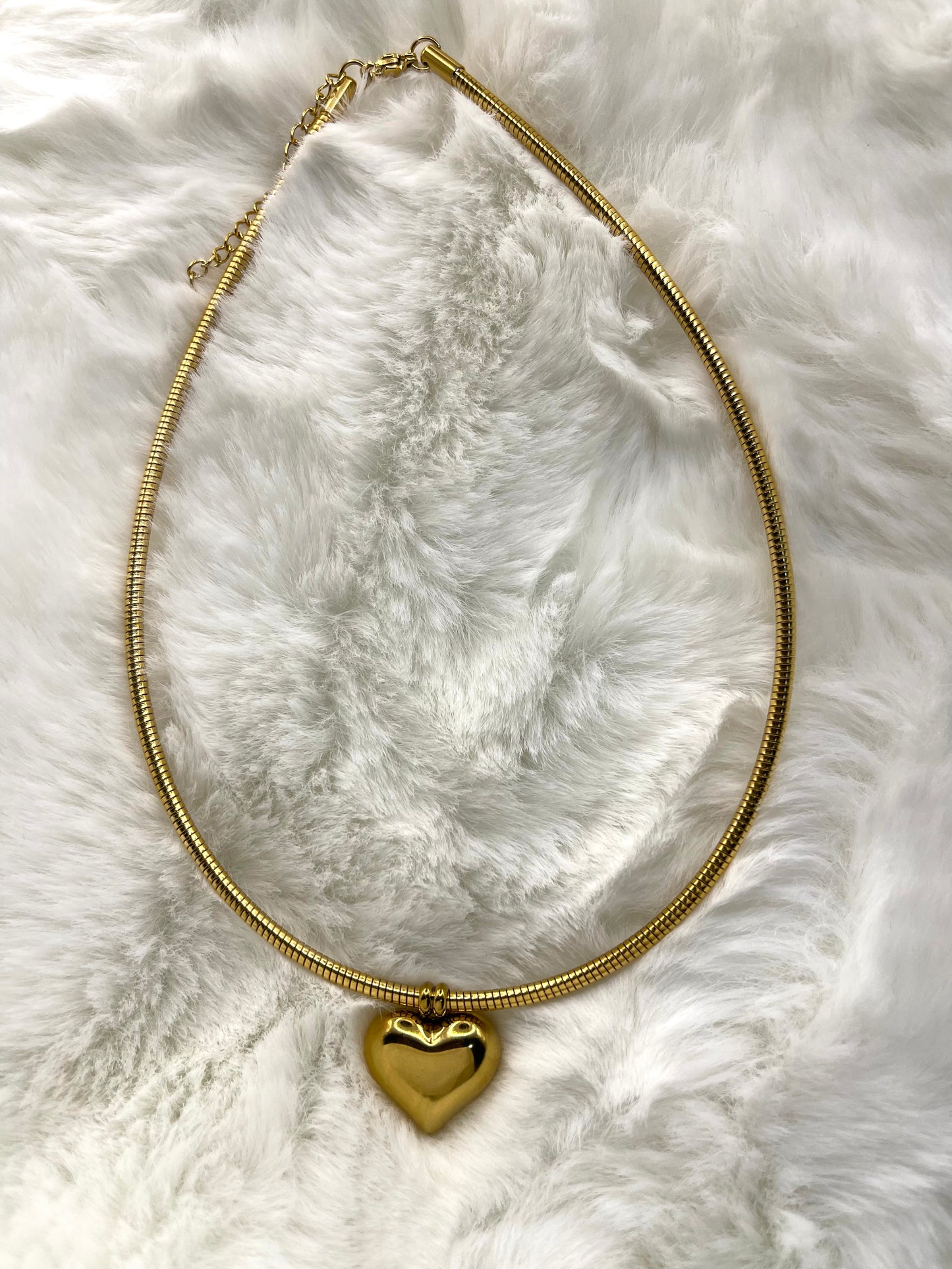 Collana rigida cuore gold